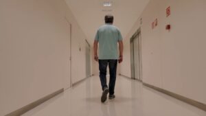 Descubre cómo las células madre pueden regenerar el cartílago de la rodilla: tratamiento innovador y beneficios celulas-madres-para-regenerar-el-cartilago-dela-rodilla